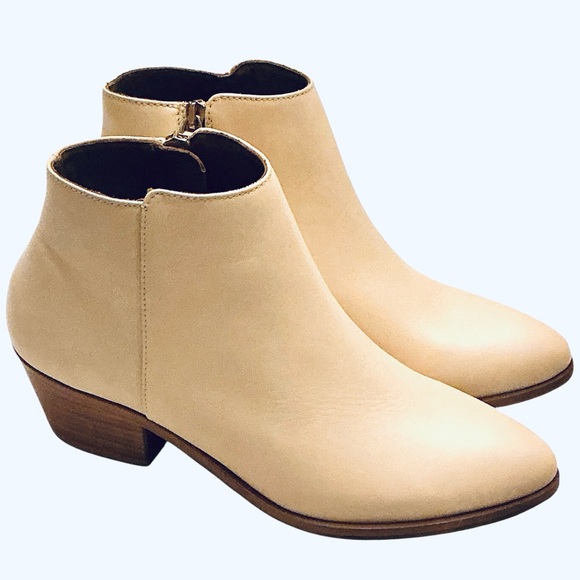Thursday Boot Company The Downtown Beige/Cream Leather Ankle Booties Size 8.5